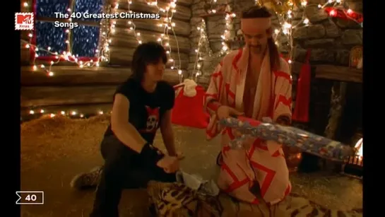 The Darkness - Christmas Time (Don't Let The Bells End) (MTV Xmas) The 40 Greatest Christmas Songs. 40 место