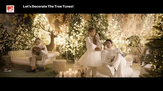 Adrea Bocelli - Feliz Navidad (MTV Xmas) Let's Decorate The Tree Tunes!