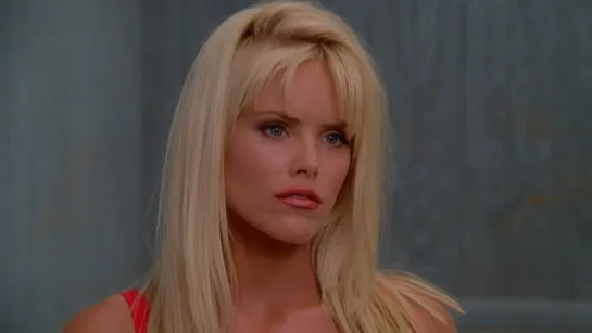 Baywatch 6x1 Trapped Beneath the Sea: Part 1