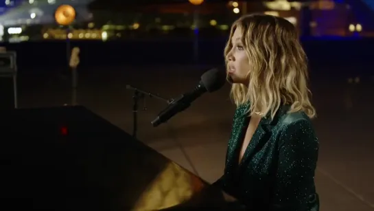 Delta Goodrem - The Show Must Go On (Global Citizen Live)