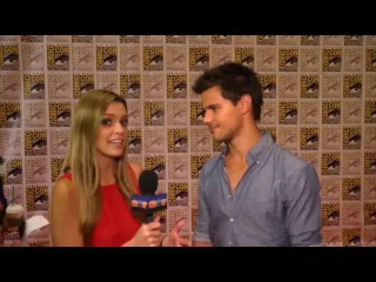 Taylor Lautner Interview - 2012 Comic Con EXCLUSIVE