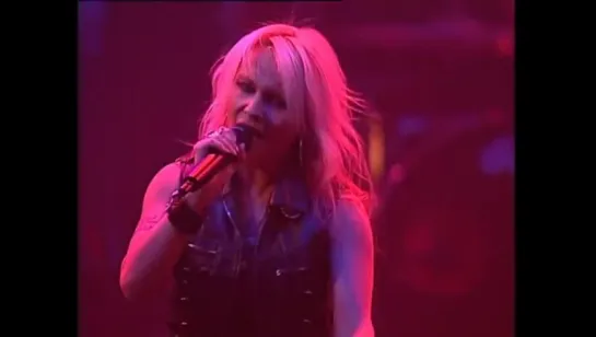 1) DORO - 20 YEARS A WARRIOR SOUL  The Official Concert - Part I (2006)