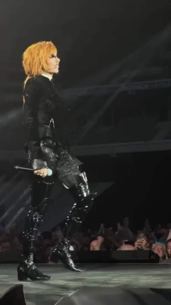 MYLENE FARMER || Intro + Du Temps || NeverMore, Lille || 03.06.2023