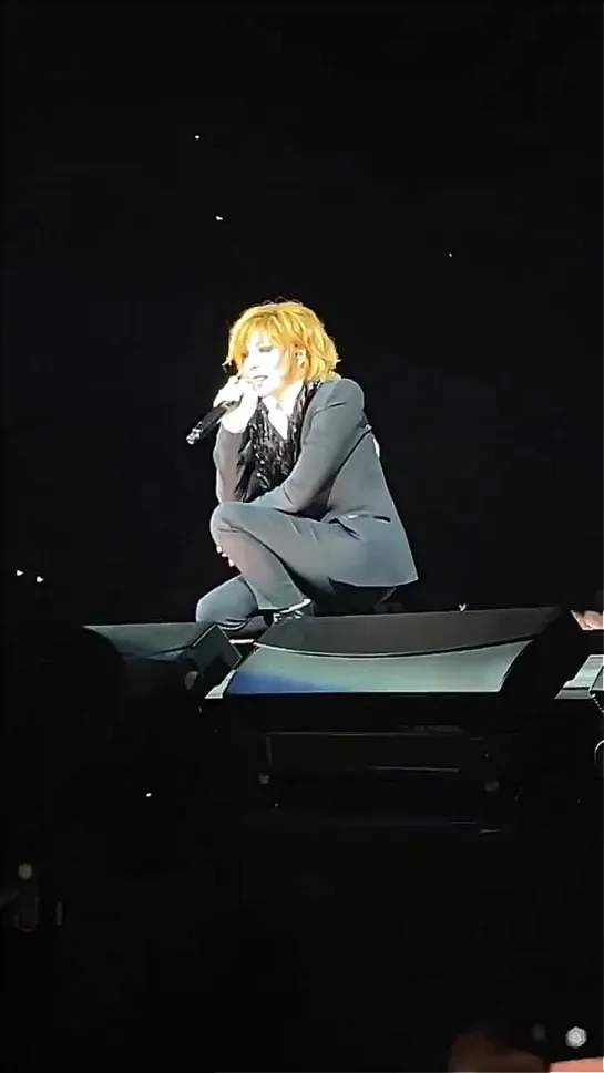 MYLENE FARMER || Rallumer les étoiles || NeverMore, Lille || 03.06.2023