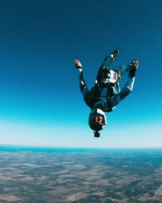 Evansantangelo_skydive