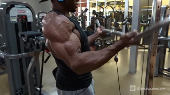 Build Massive Arms with Wide-grip Cable Curls   Kelechi Opara