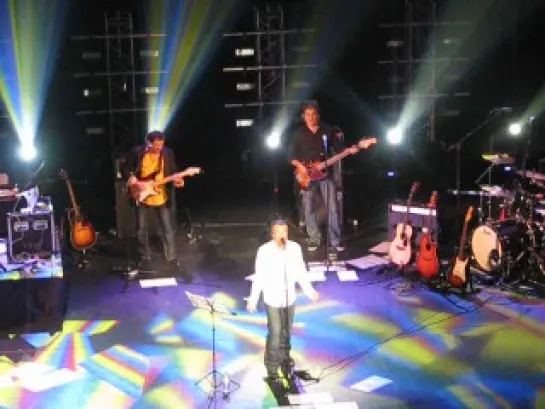 Bruno Pelletier - J'me voyais plus (Moscou, 02.10.2010)