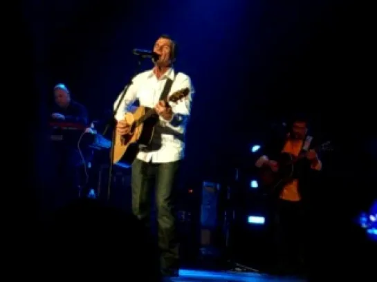 Bruno Pelletier - Coriace (отрывок) (Moscou, 02.10.2010)