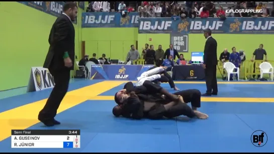 ABDULBARI GUSEINOV vs RONALDO JÚNIOR  #ibjjfeuro19 #нашинаIBJJFEURO