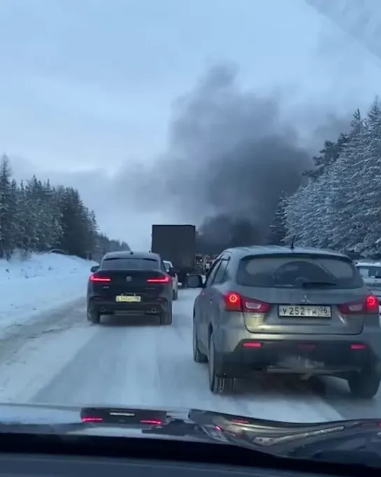 На Серовском тракте загорелся автобус