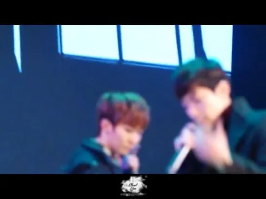 [FANCAM: 131221] BIGSTAR - Standing Alone (фокус на Барама) @ Lotte World Garden Stage