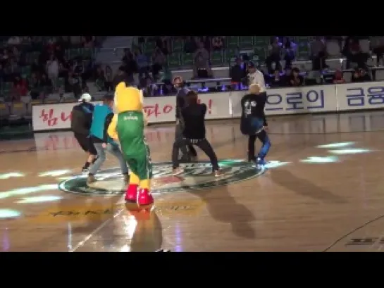 [FANCAM: 131013] BIGSTAR - Be Brave + Run & Run @ Eastern Wonju Promy opening