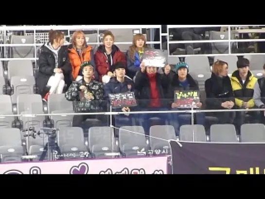 【FANCAM】130128 아육대 대기중 빅스타