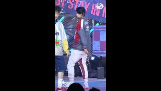 [FANCAM] 180809 Stray Kids (Hyunjin Focus) - "My Pace" @ M!COUNTDOWN