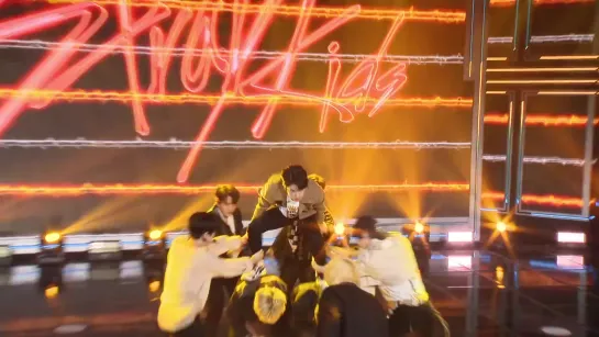 [VIDEO] 210115 Stray Kids - ALL IN @ Special Performance Movie (｢Love Music｣ OA)