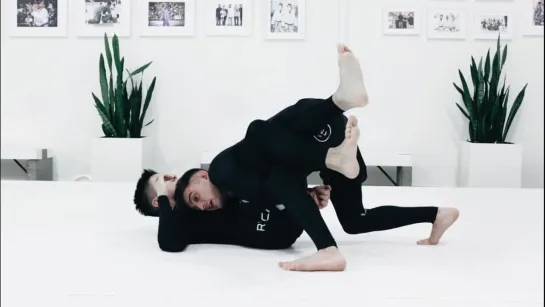 Nick Bohli - GUARD PASSING DRILL CONTROLLING THE HIPS (NOGI)