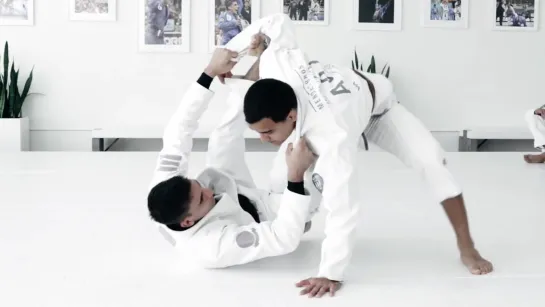 Gui Mendes - PART 1 advance SPIDER GUARD