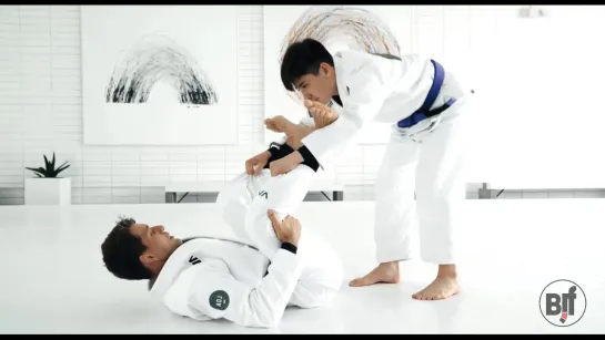 Rafael Mendes - 2 CONTROLLING + RECOVERING GUARD FROM OPPONENT’S TORREANDO GRIPS #bjf_aoj