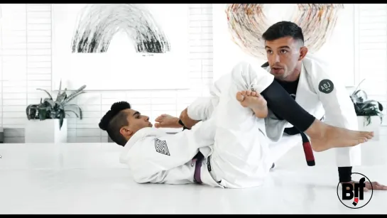 NICK BOHLI - PART 2 -ESCAPING THE OMOPLATA SHOOTING THE LEG THROUGH #bjf_aoj