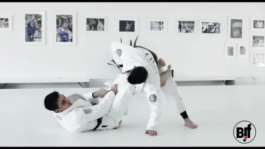 Gui Mendes - CONNECTING SIT UP GUARD TO WORM GUARD and SWEEP #bjf_aoj