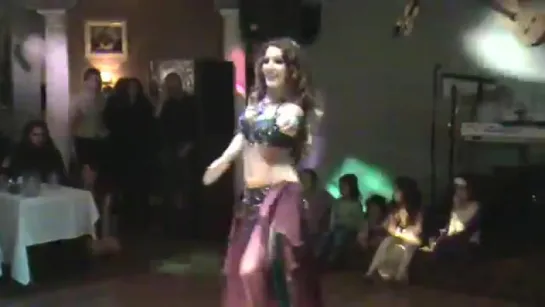 Maria - belly dancing to El Toba