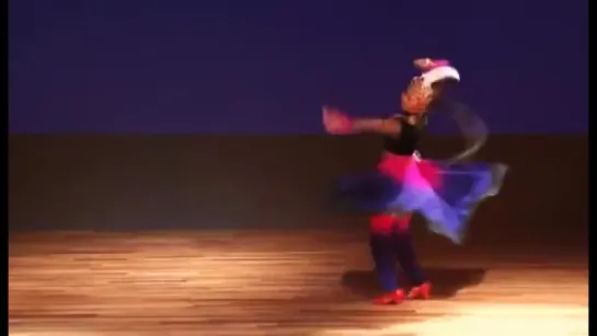 Uyghur Dance by Pasha Umer