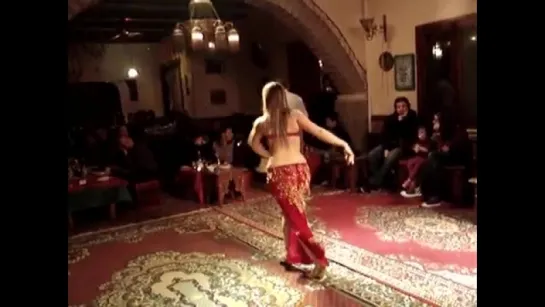 Samira Yasmin bellydancer- modern sharqi