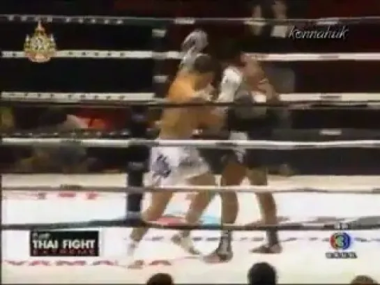 Buakaw Por Pramuk vs Gilmar China Thai Fight Hong Kong 2011