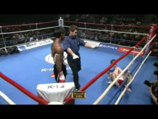 Buakaw Por Pramuk vs Vassily Shish.