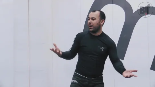 Marcelo Garcia - Guillotine from side control