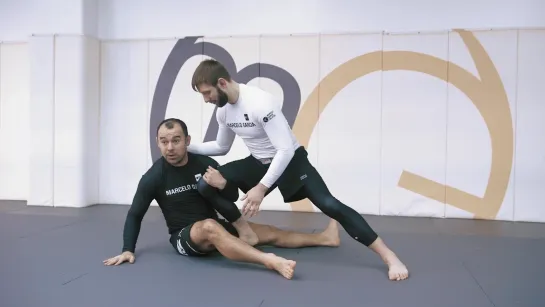 Marcelo Garcia - Single Leg from Butterfly