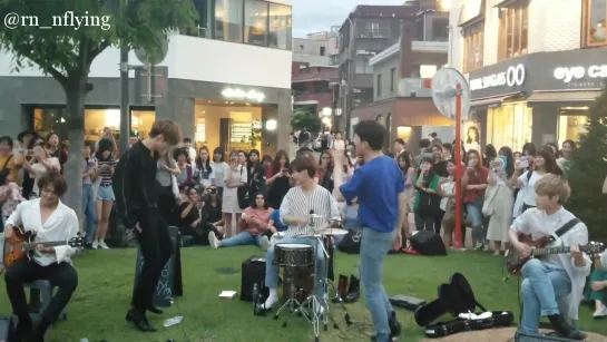 [06.07.18] N.Flying - The Real @ OFF TO FLYING Yeonnam-dong Busking