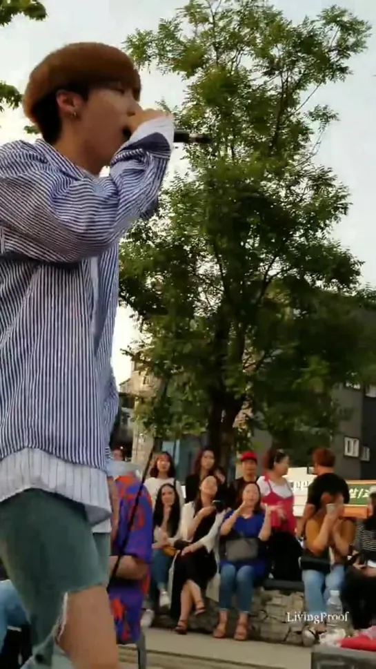 [29.06.18] N.Flying - 1 Minute (Seunghyub) @ OFF TO FLYING Hongdae Busking