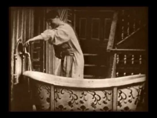 +Max_Linder_-_3_Max_Takes_a_Bath_-_1906_rus