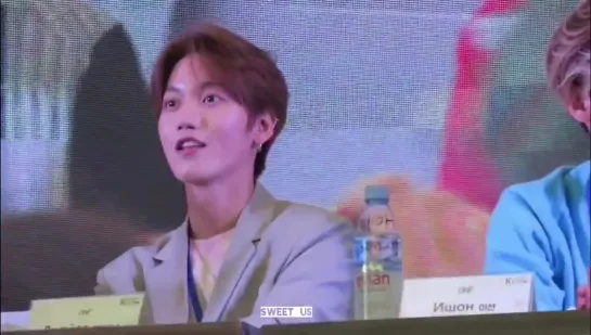 190901 • russia fansign • J-us