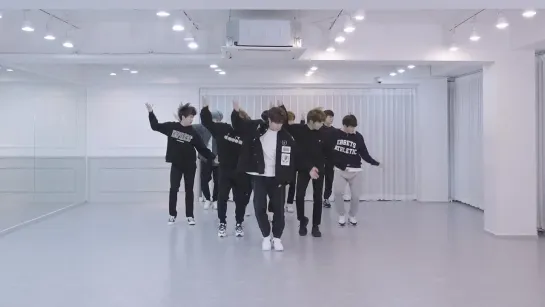 211015 golden child - ddara @ dance practice