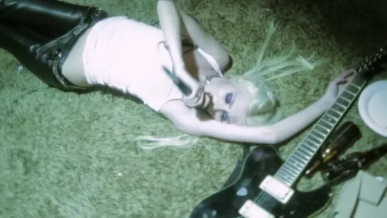 The PRETTY RECKLESS — My Medicine (official vdeo)