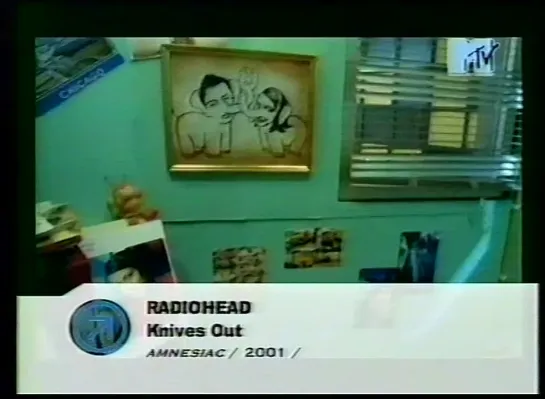 RADIOHEAD - Knives Out