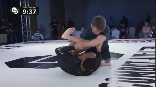 7 Danny Stolfi vs Tood Walling - Combat Jiu-jitsu World Welterweights 6.06 2021