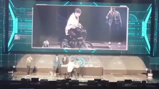 Highlight Fan Meeting in Seoul 2018 - Gi Kwang Small Bicycle Challange