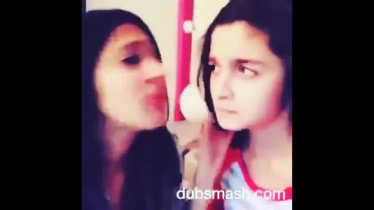 Exclusive Dubsmash of Alia Bhatt. Dubsmash India Official