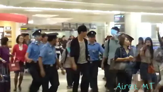 Lee Seung Gi 2013 Singapore - Changi Airport(e) (720p)