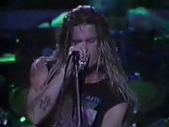 Skid Row - 18 & Life (Budokan Hall 1992 Live)