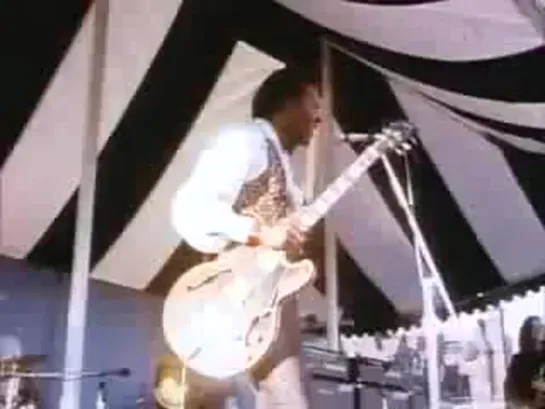 Chuck Berry- Johnny B Goode (1969 - High Quality with Lyrics)