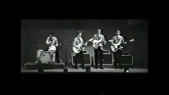 The Ventures - Slaughter On Tenth Avenue