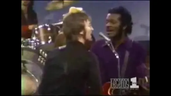 John Lennon & Chuck Berry - Johnny B Goode (Mike Douglas Show 72)