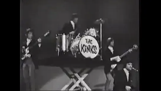 The Kinks - Tired of Waiting