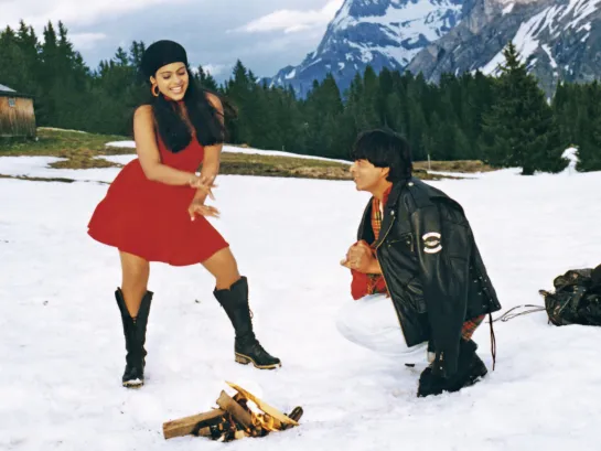 Непохищенная невеста / Dilwale Dulhania Le Jayenge - Zara Sa Jhoom Loon Main