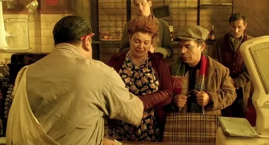 Delicatessen (1991)  Jean-Pierre Jeunet and Marc Caro,  VOSE FAC 5