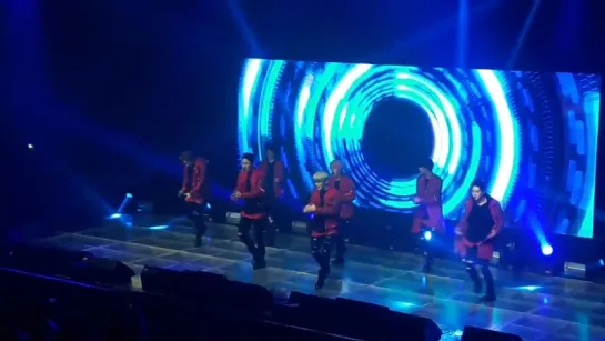 [FC|VK][27.11.2016] Monsta X - Stuck @ The First Asia Fanmeeting in Manila